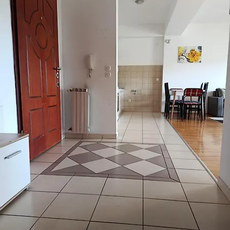 La Nimi Апартаменты *